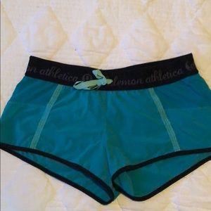 Lululemon shorts. No tag or dot.